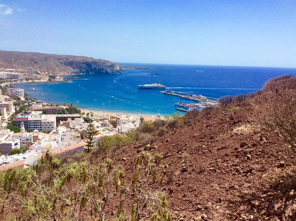 Apartment With Terrace In Playa De Las Americas Экстерьер фото