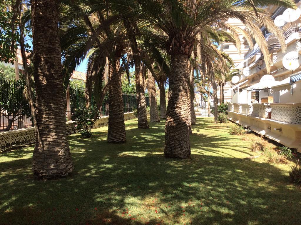 Apartment With Terrace In Playa De Las Americas Экстерьер фото
