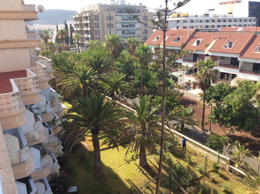 Apartment With Terrace In Playa De Las Americas Экстерьер фото
